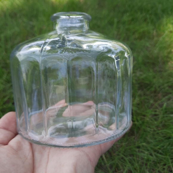 Vintage Thick Clear Glass Fluted Bud Vase - Picture 2 of 6